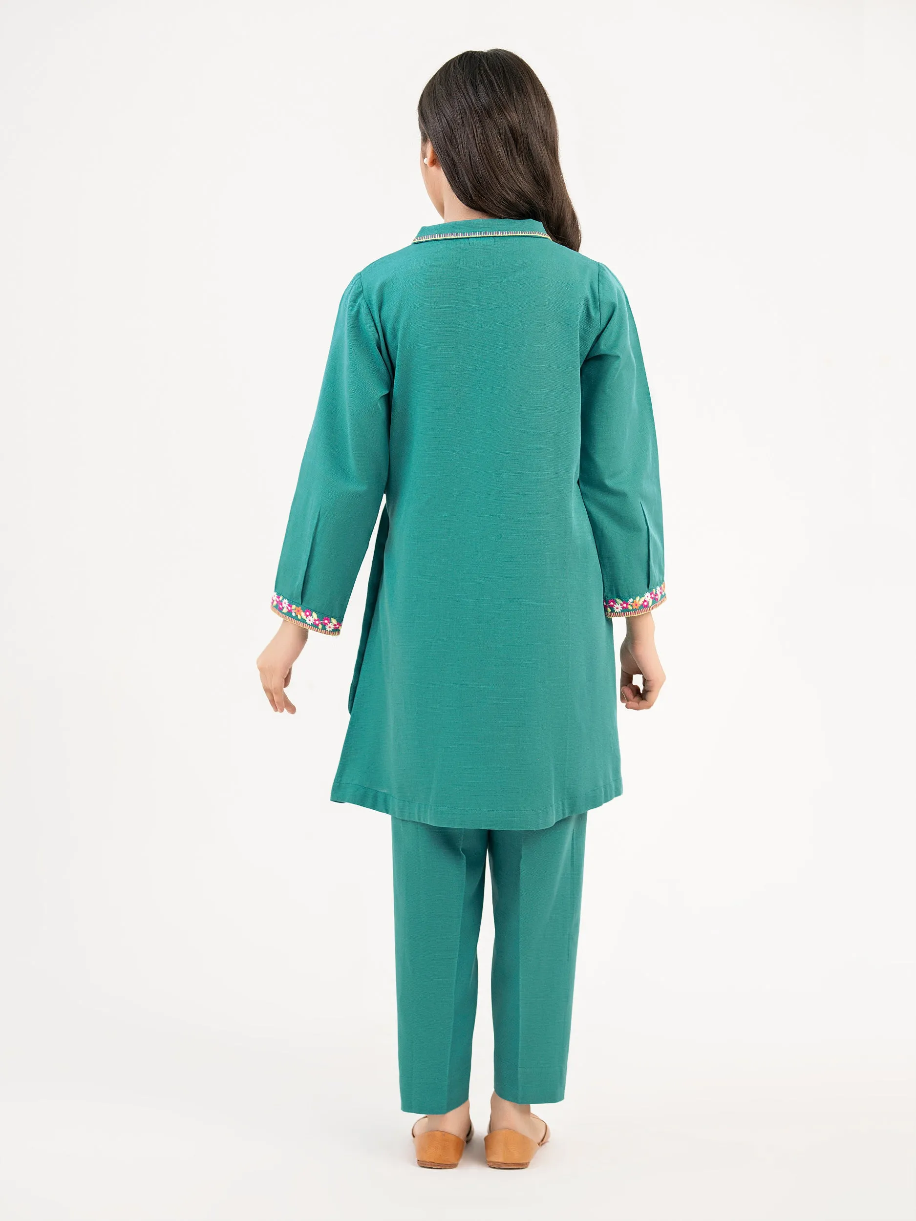 2 Piece Khaddar Suit-Embroidered (Pret)