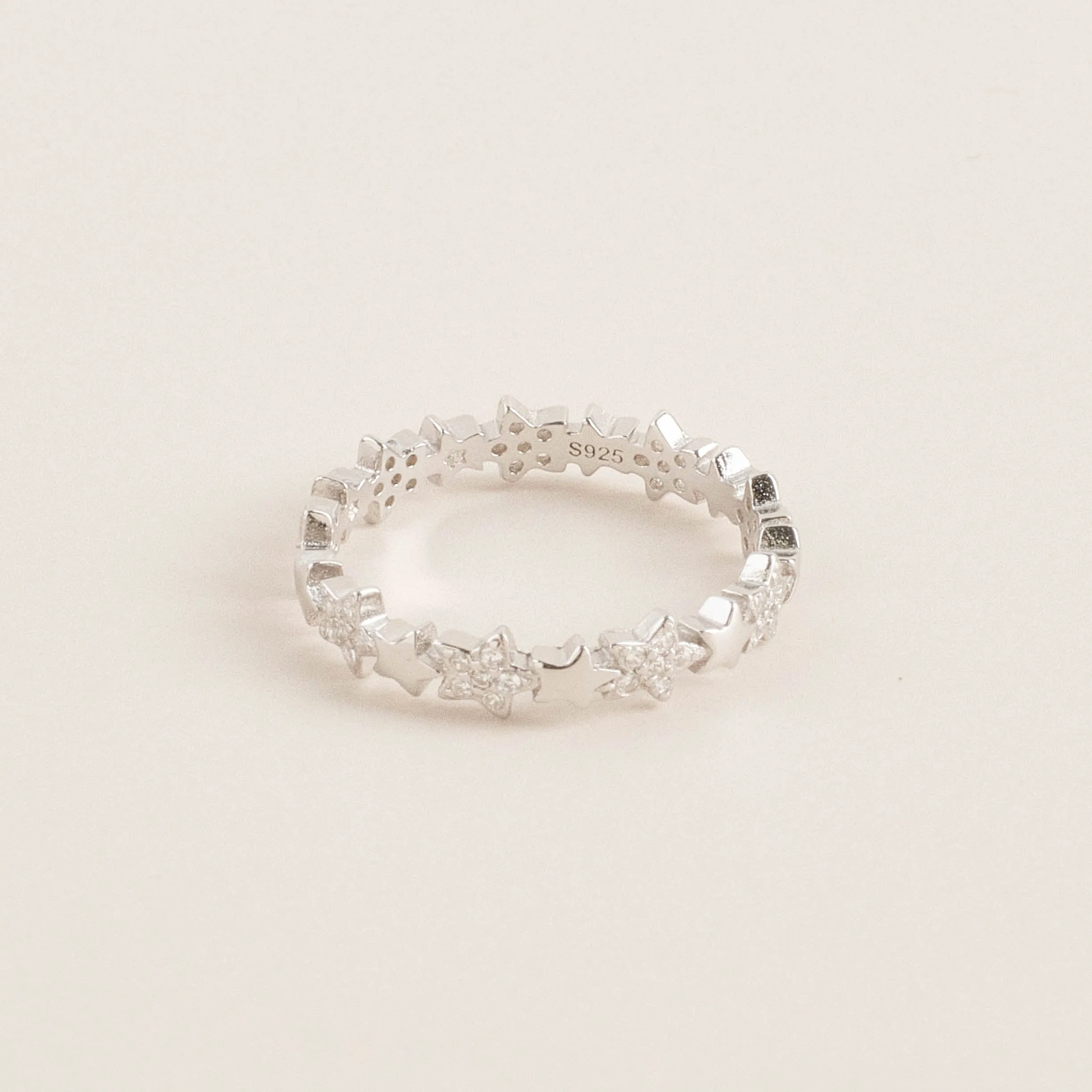 Ascella Star Ring