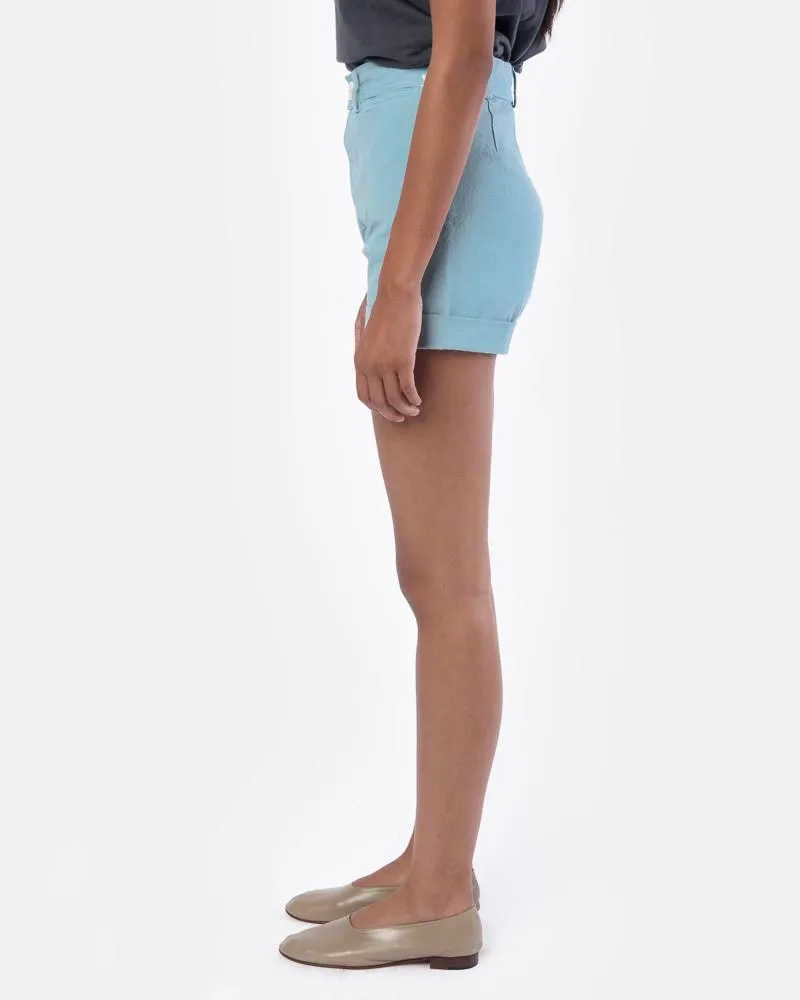 Cut Offs in Piscine