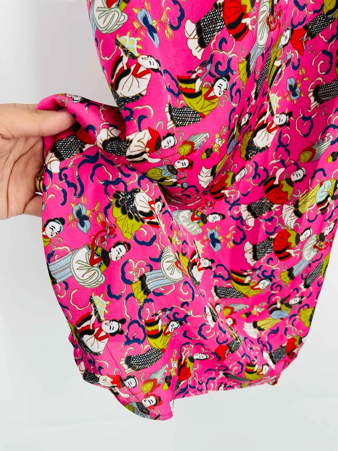 Natori Size M Pink/Multi Print Lingerie Slip