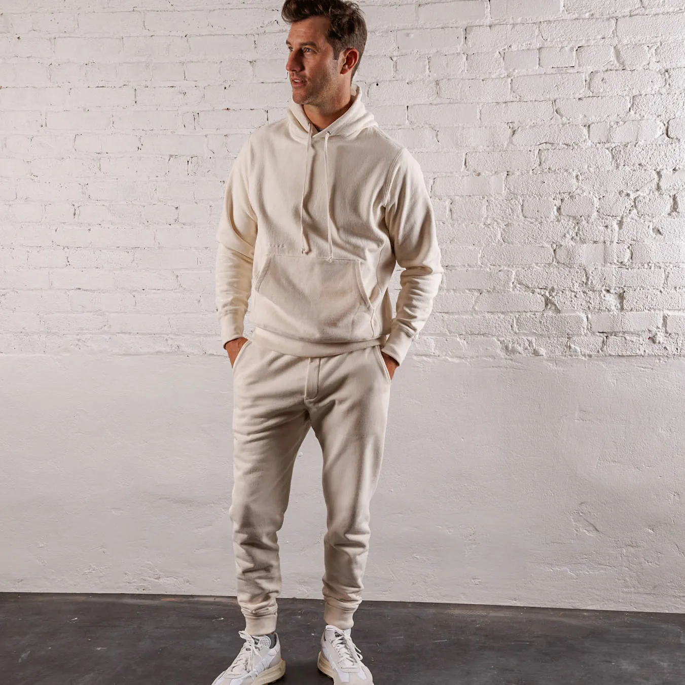 Skyline Heavyweight Fleece Hoodie in Oatmeal