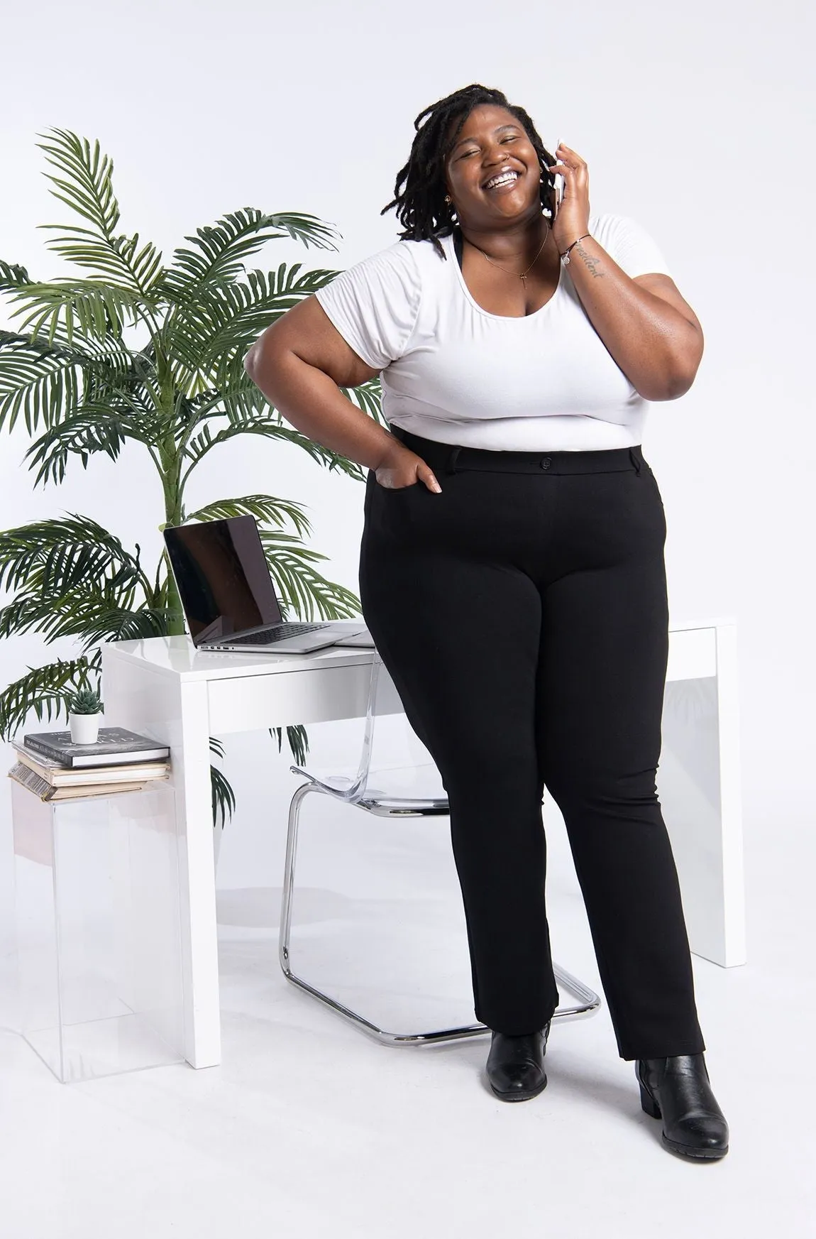 Straight-Leg | 7-Pocket Dress Pant Yoga Pants (Black)
