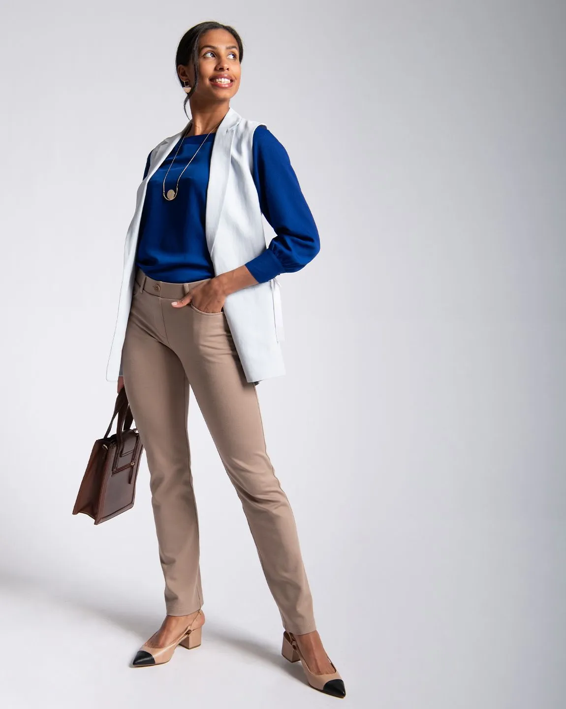 Straight-Leg | 7-Pocket Dress Pant Yoga Pants (Khaki Twill)