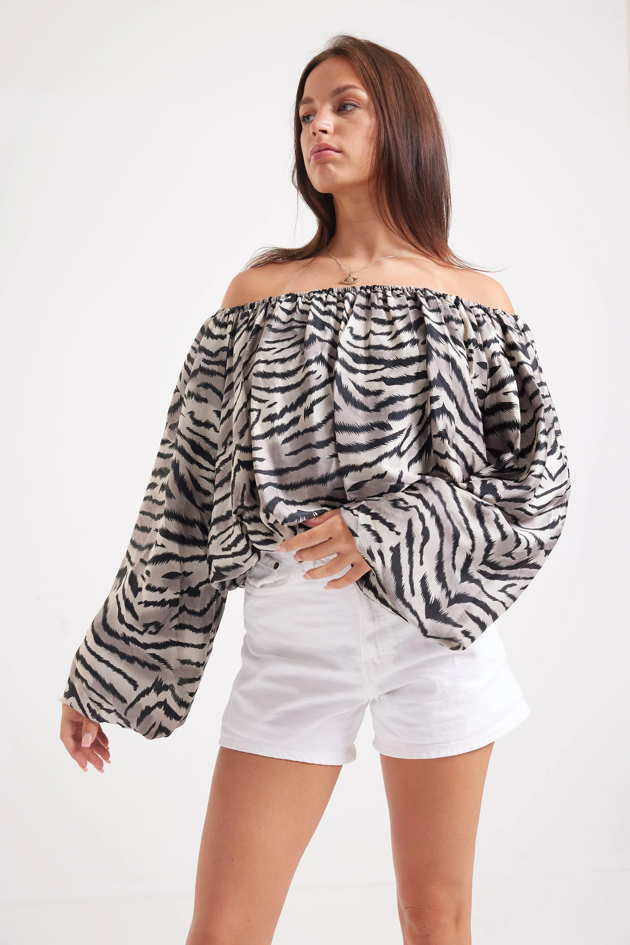 SWEET ESCAPE TOP - BLACK