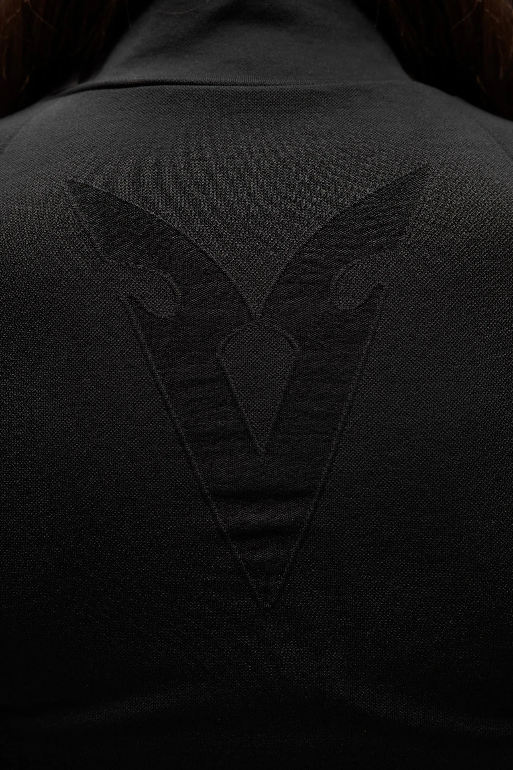 V_COMPRESS CROPPED SEAMLESS JACKET - Black