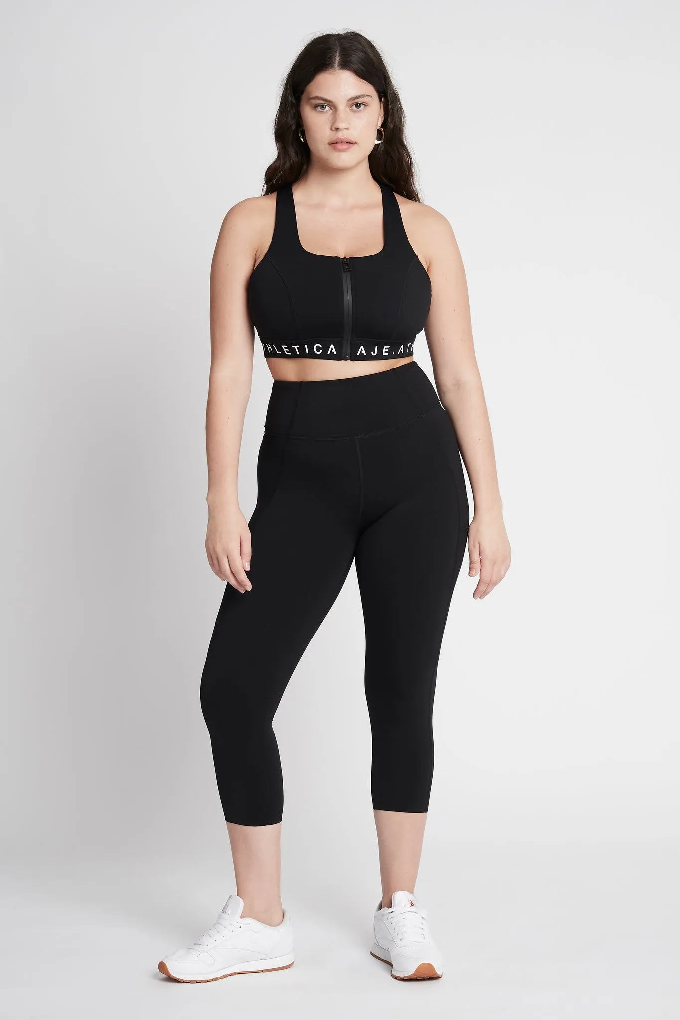 Zip Front Logotape Sports Bra 319